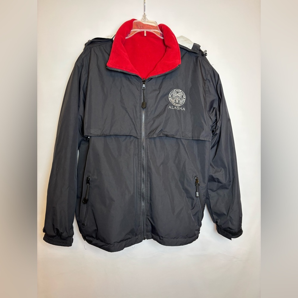Norwegian Cruise Line reversible men’s size medium black all weather coat